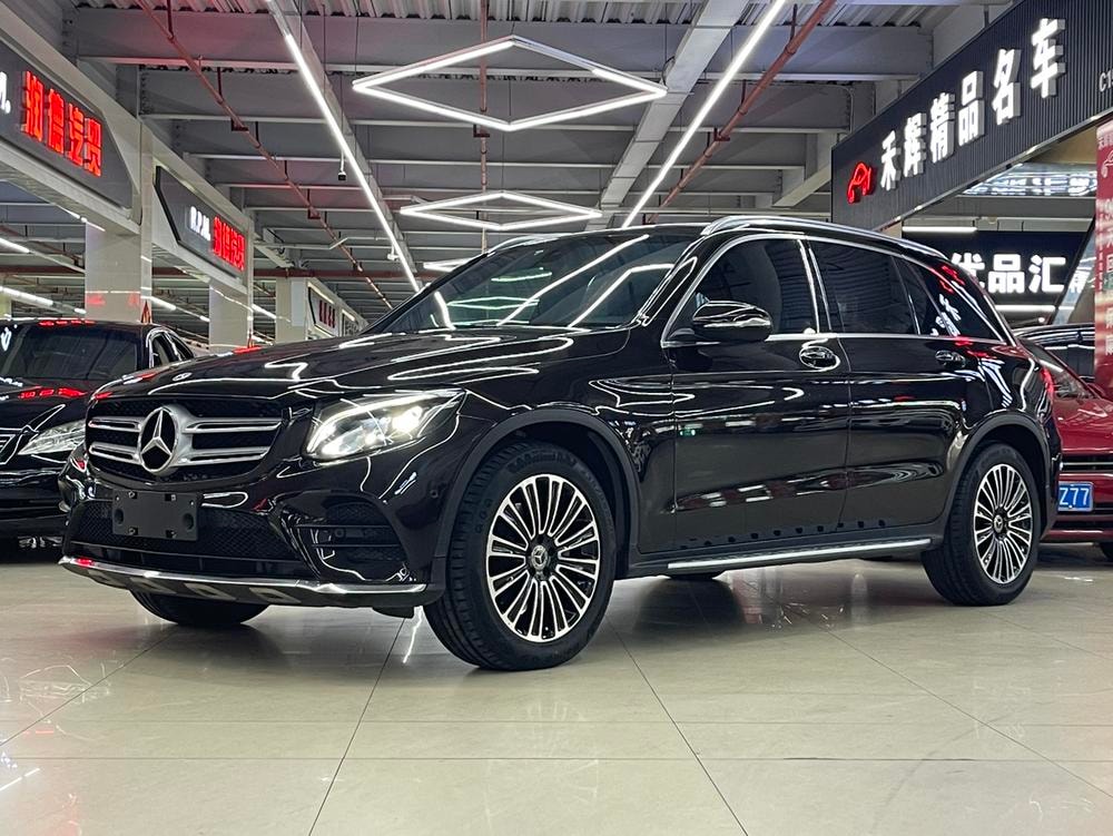 Mercedes-Benz GLC 2019 — фото автомобиля 1