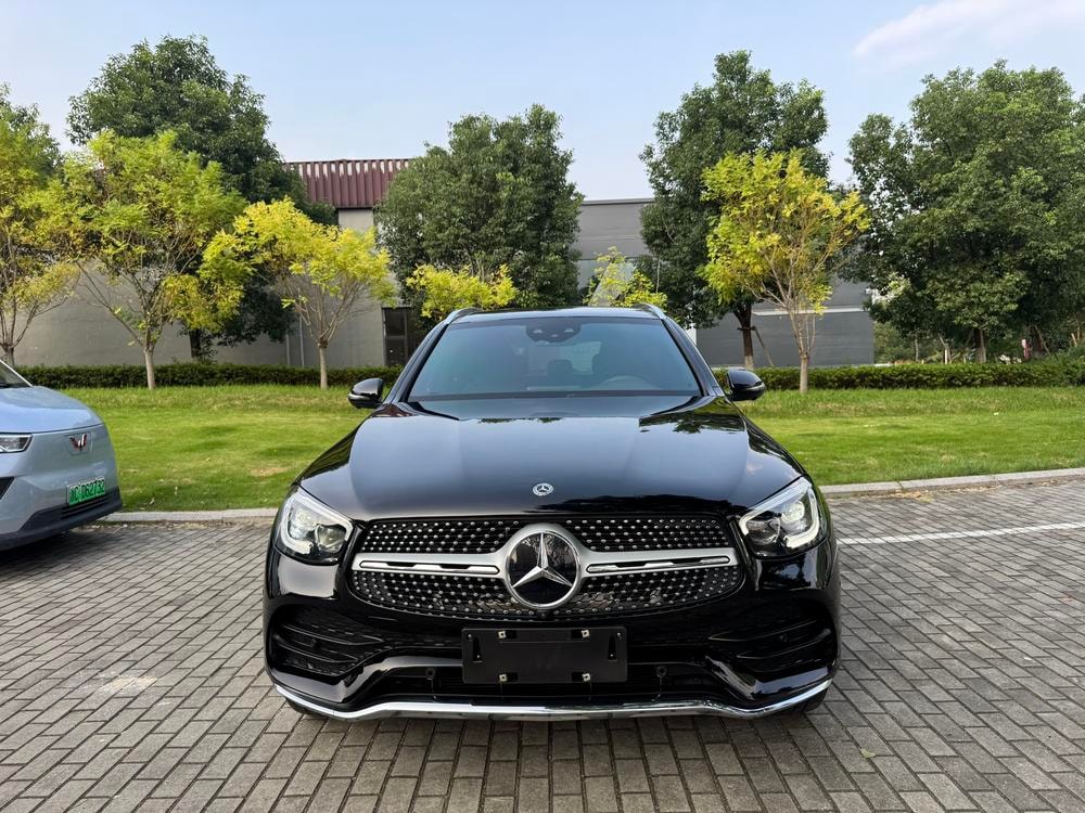 Mercedes-Benz GLC 2020 — фото автомобиля