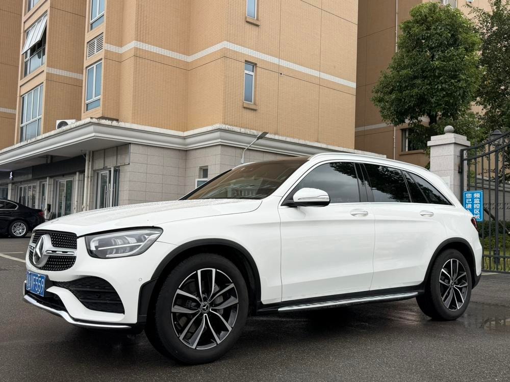 Mercedes-Benz GLC 2020 — фото автомобиля