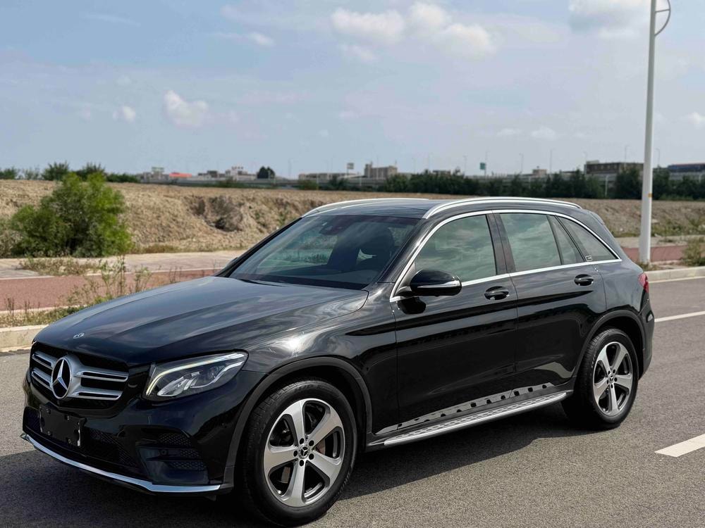 Mercedes-Benz GLC 2017 — фото автомобиля 1