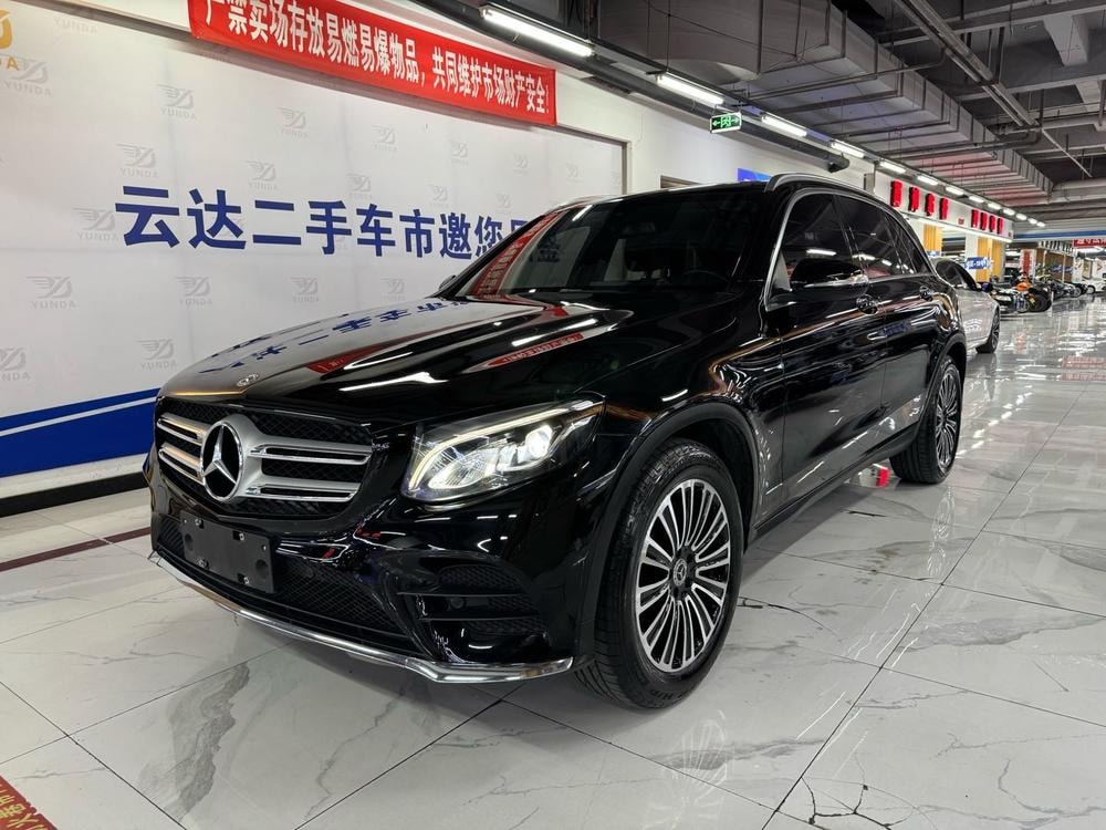 Mercedes-Benz GLC 2019 — фото автомобиля