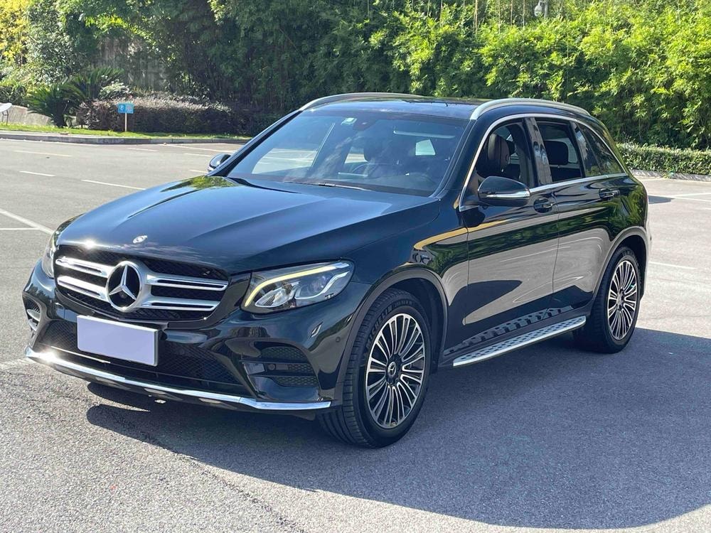 Mercedes-Benz GLC 2018 — фото автомобиля 1