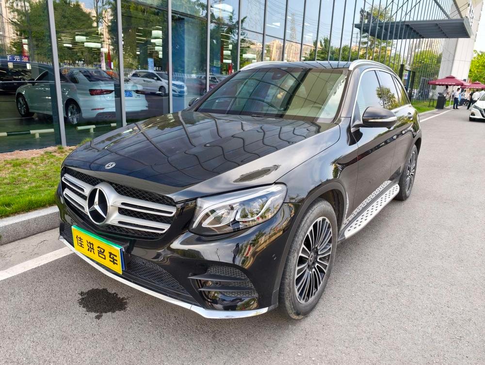 Mercedes-Benz GLC 2018 — фото автомобиля 1