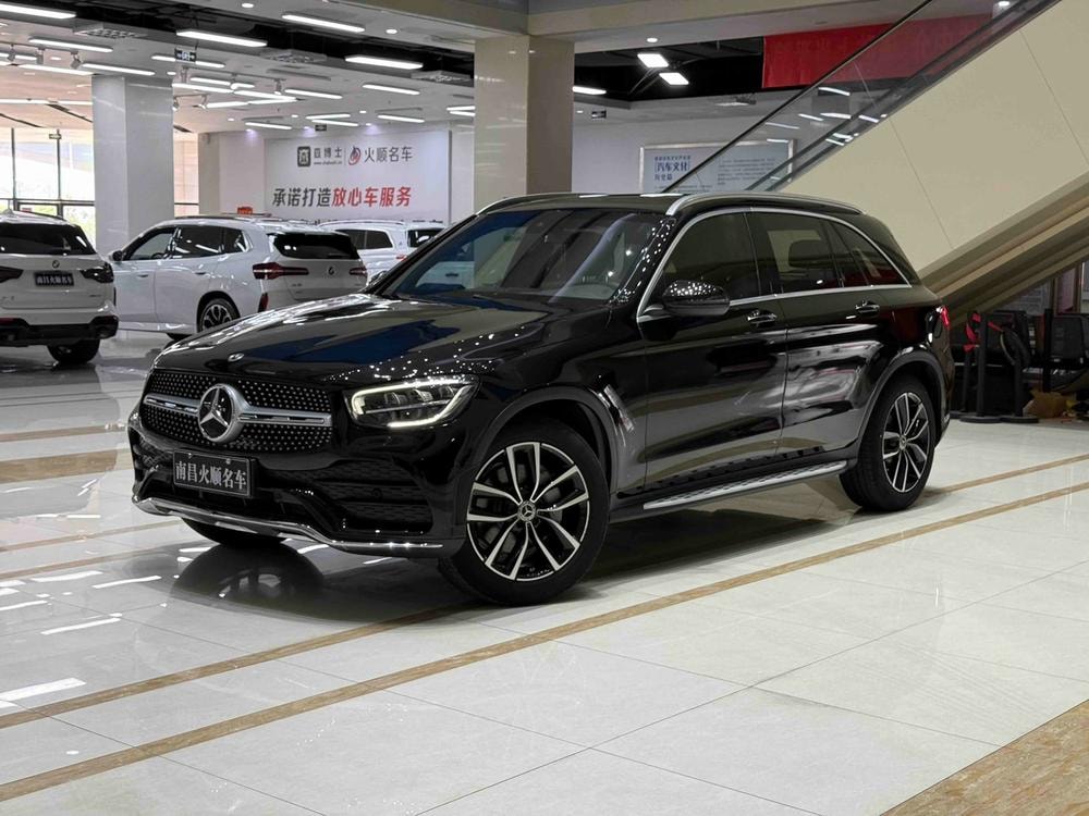 Mercedes-Benz GLC 2022 — фото автомобиля 1