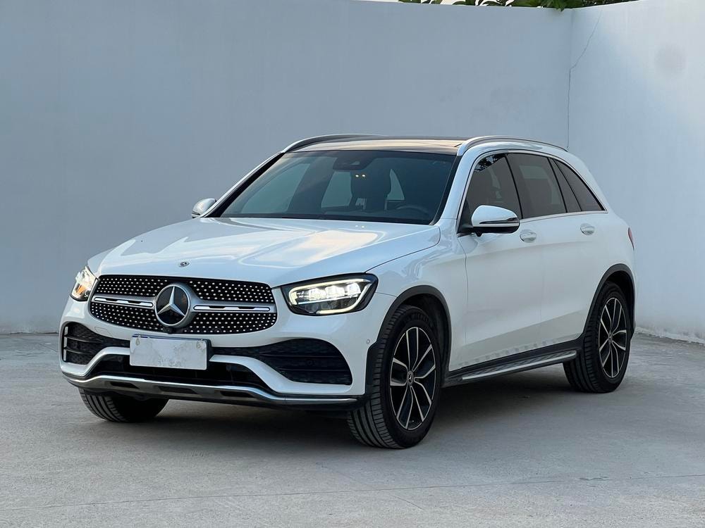 Mercedes-Benz GLC 2022 — фото автомобиля 1