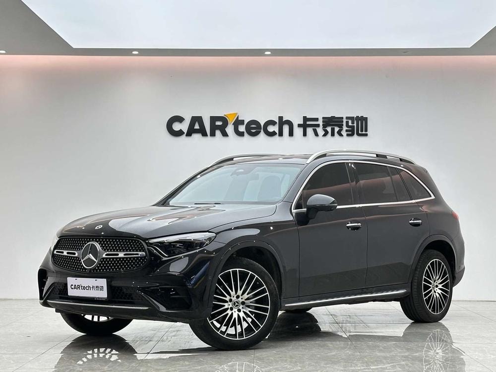 Mercedes-Benz GLC 2023 — фото автомобиля