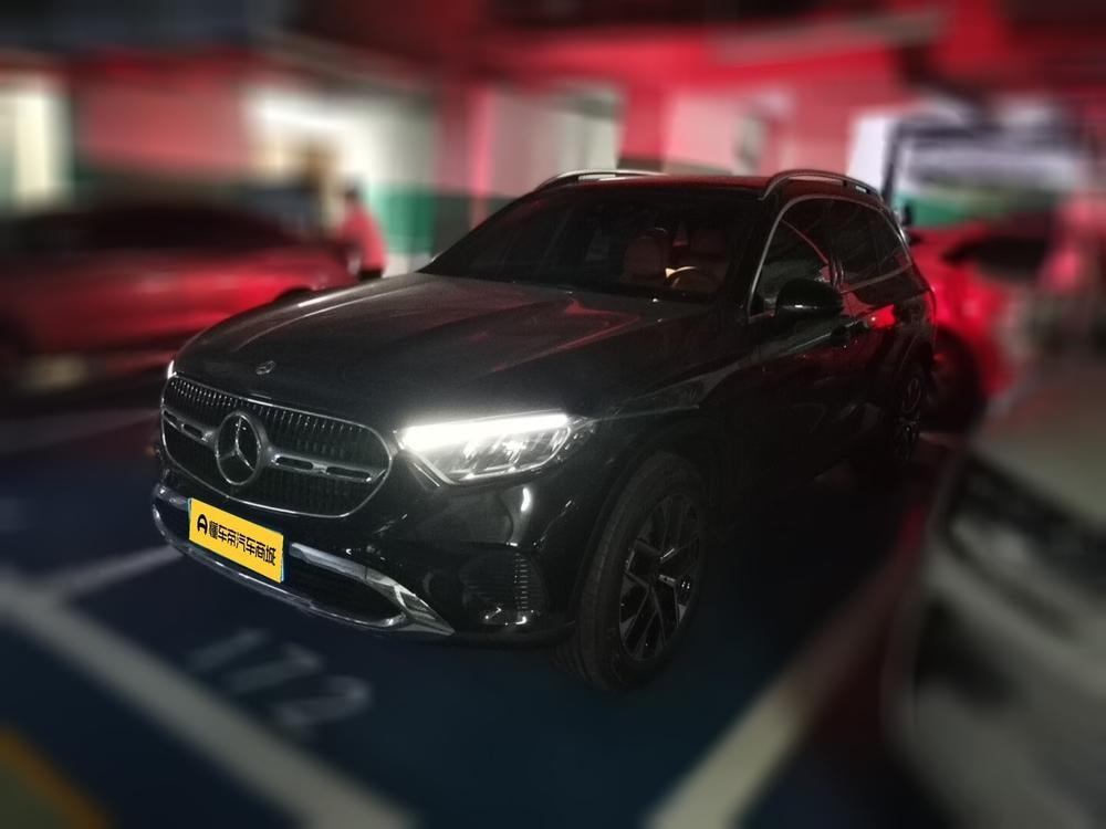 Mercedes-Benz GLC 2026 — фото автомобиля