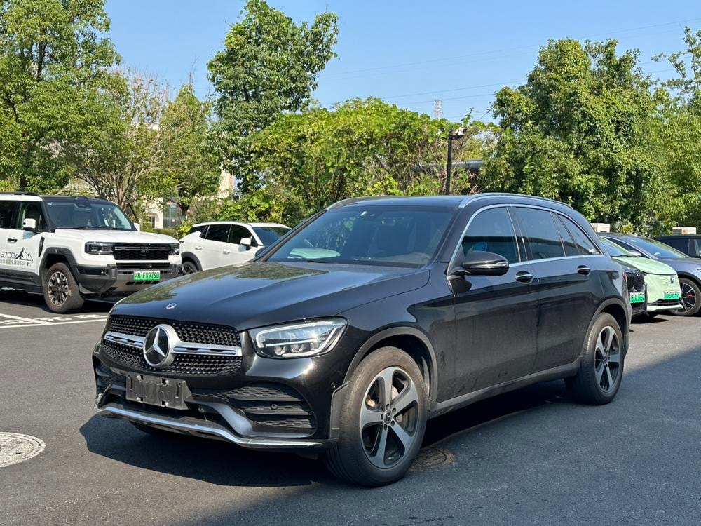 Mercedes-Benz GLC 2022 — фото автомобиля