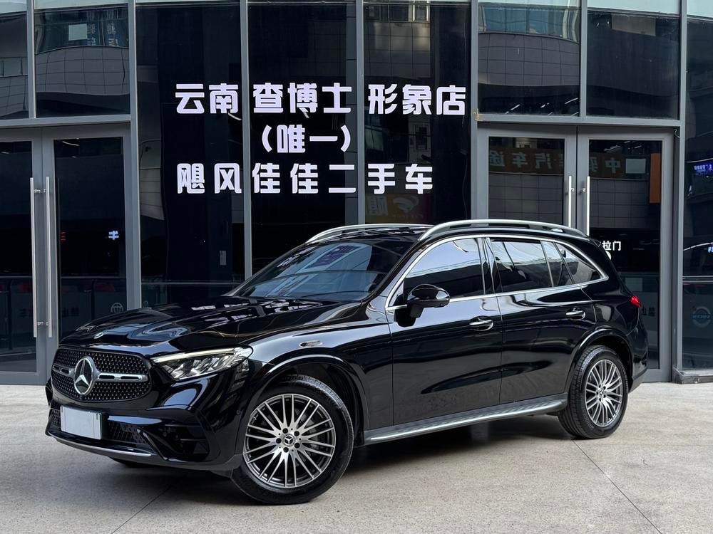 Mercedes-Benz GLC 2023 — фото автомобиля