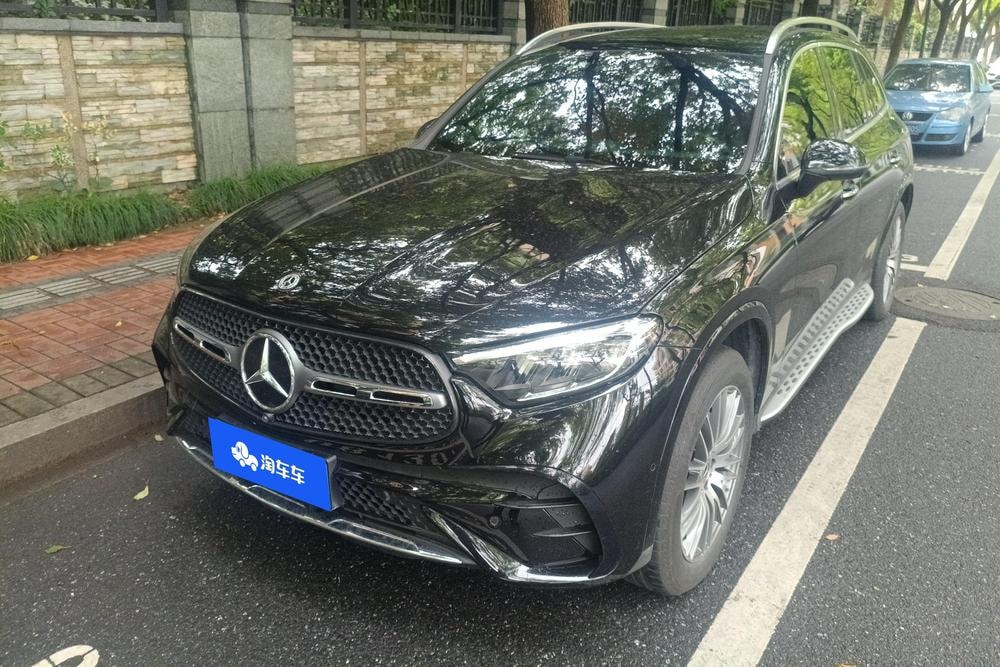 Mercedes-Benz GLC 2025 — фото автомобиля