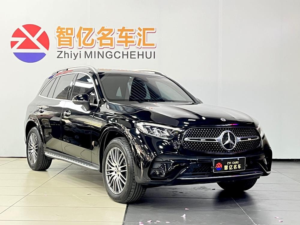 Mercedes-Benz GLC 2025 — фото автомобиля