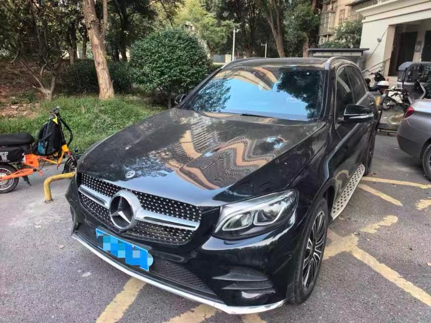 Mercedes-Benz GLC 2019 — фото автомобиля