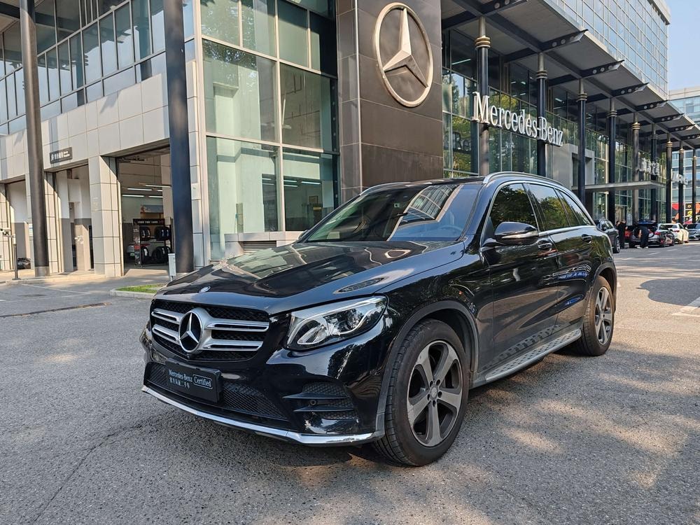 Mercedes-Benz GLC 2017 — фото автомобиля 1