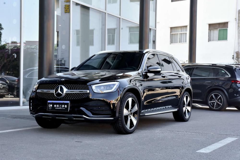 Mercedes-Benz GLC 2020 — фото автомобиля 1