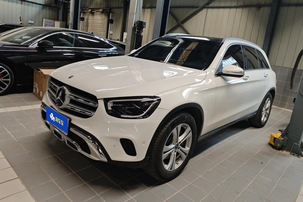 Mercedes-Benz GLC 2020 — фото автомобиля