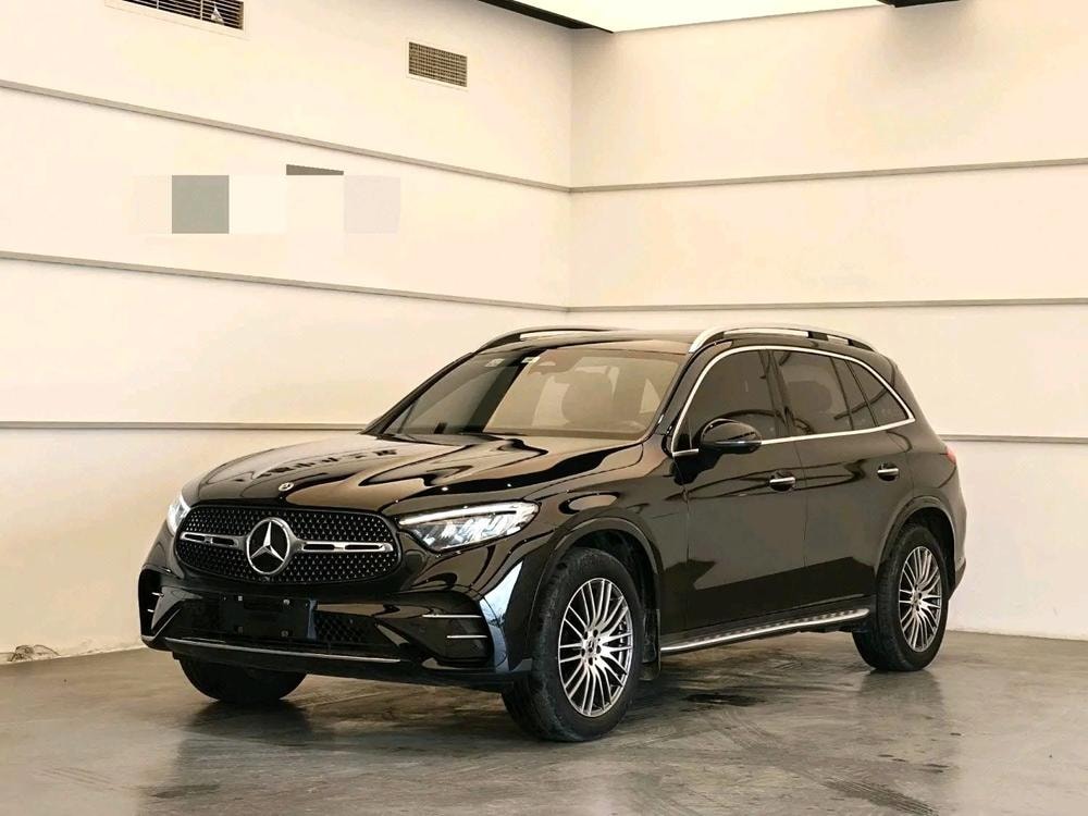 Mercedes-Benz GLC 2024 — фото автомобиля 1