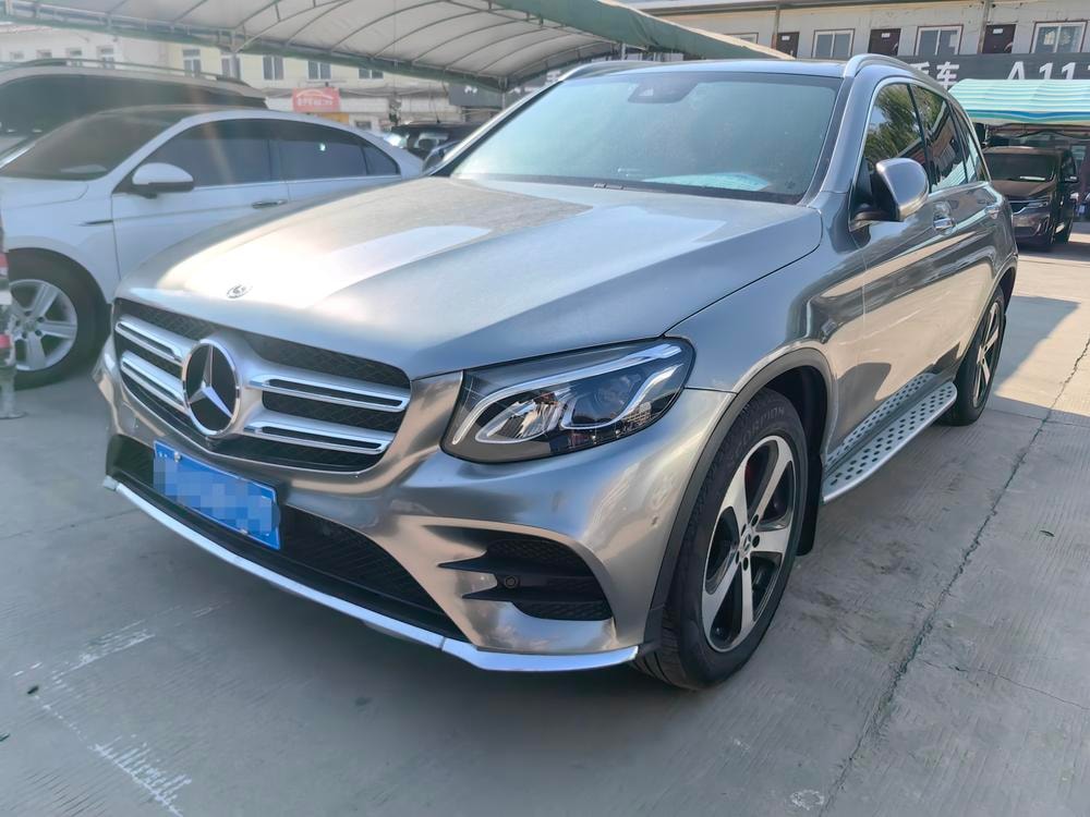 Mercedes-Benz GLC 2018 — фото автомобиля 1