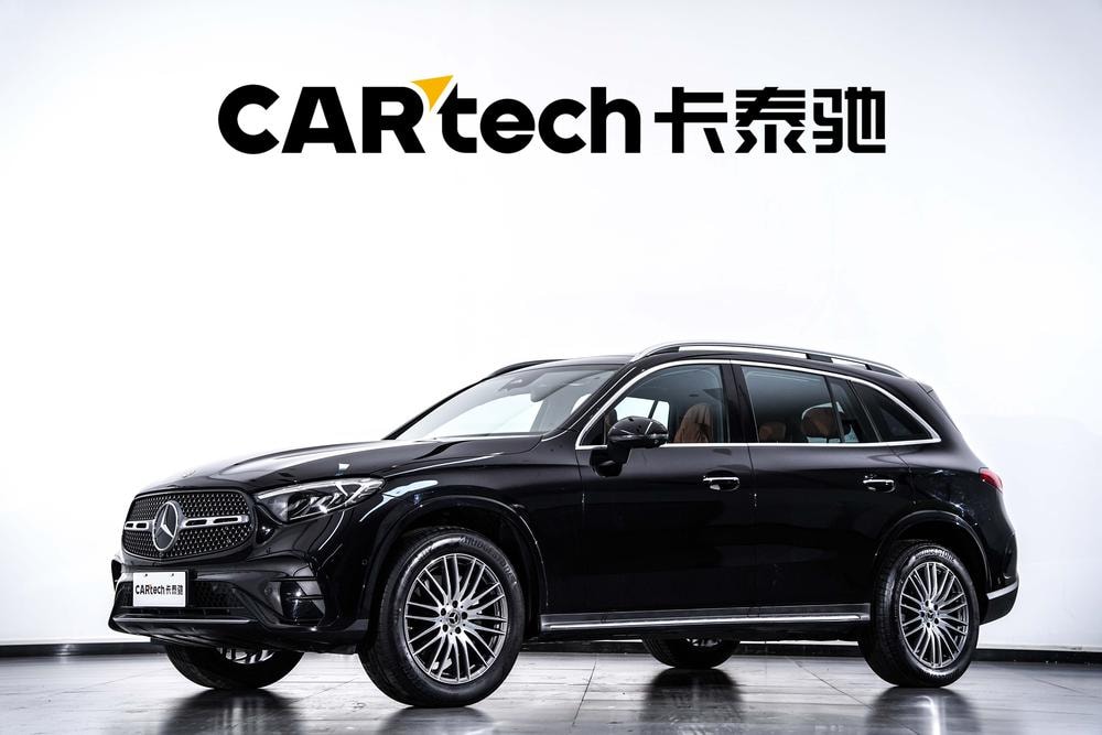 Mercedes-Benz GLC 2024 — фото автомобиля 1
