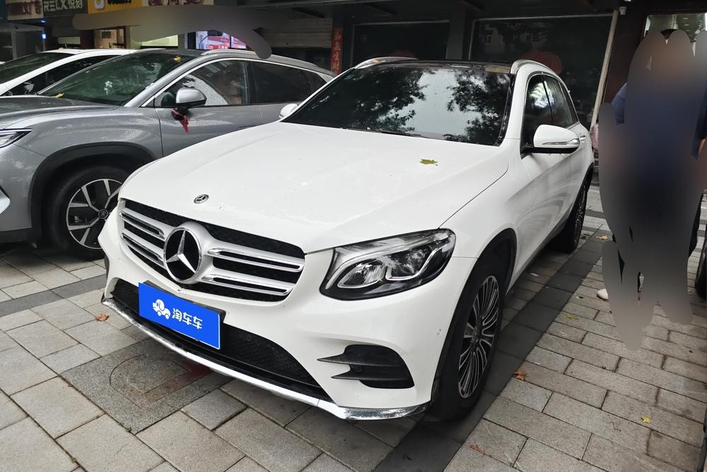 Mercedes-Benz GLC 2018 — фото автомобиля 1