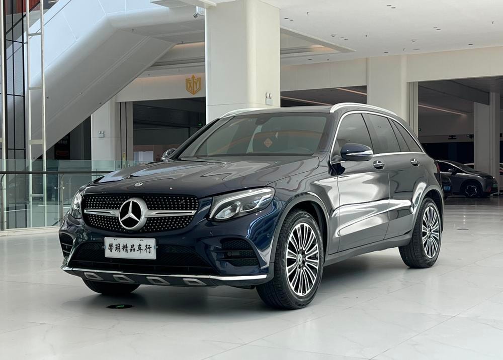 Mercedes-Benz GLC 2018 — фото автомобиля