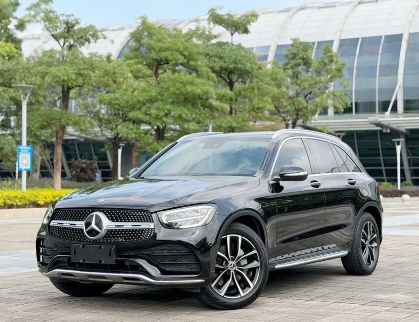 Mercedes-Benz GLC 2020 — фото автомобиля