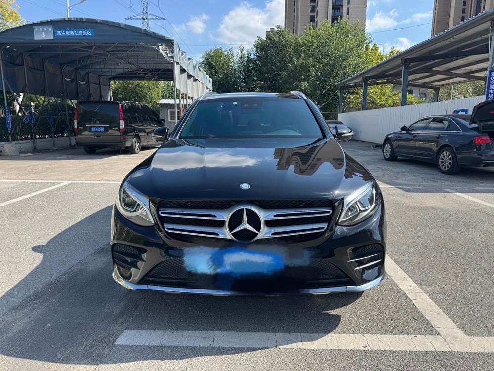 Mercedes-Benz GLC 2017 — фото автомобиля