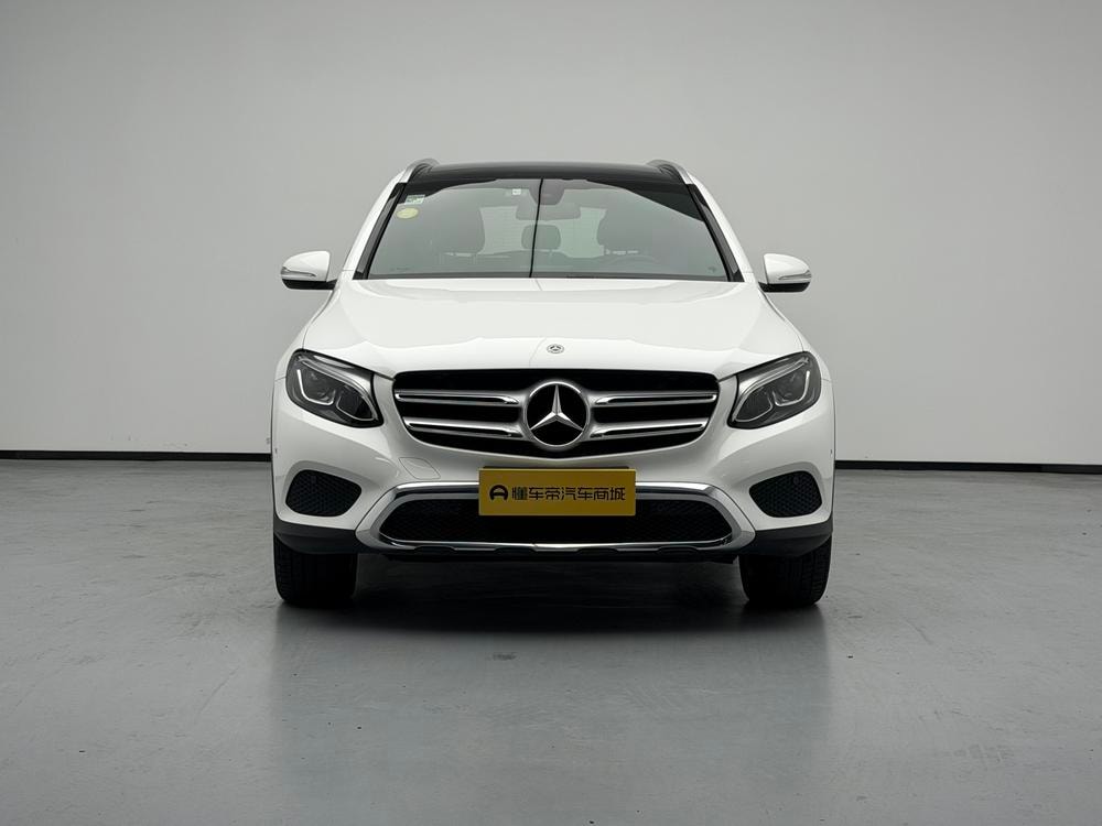 Mercedes-Benz GLC 2018 — фото автомобиля