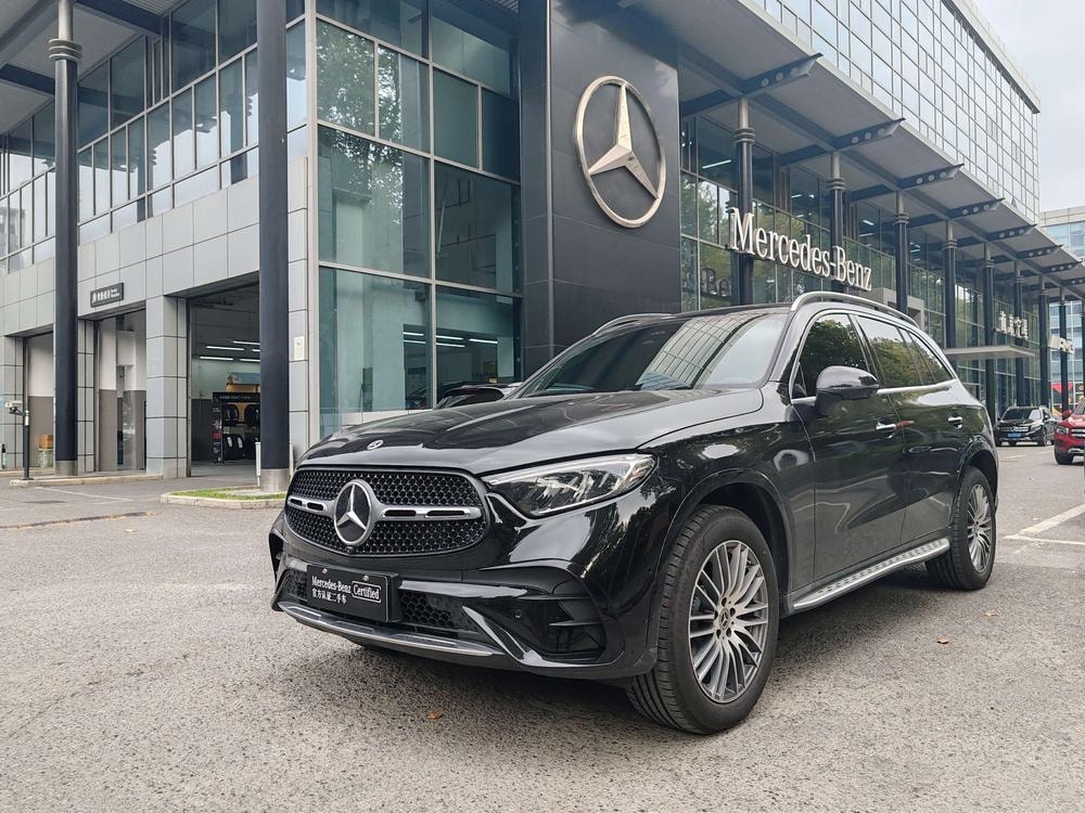 Mercedes-Benz GLC 2025 — фото автомобиля