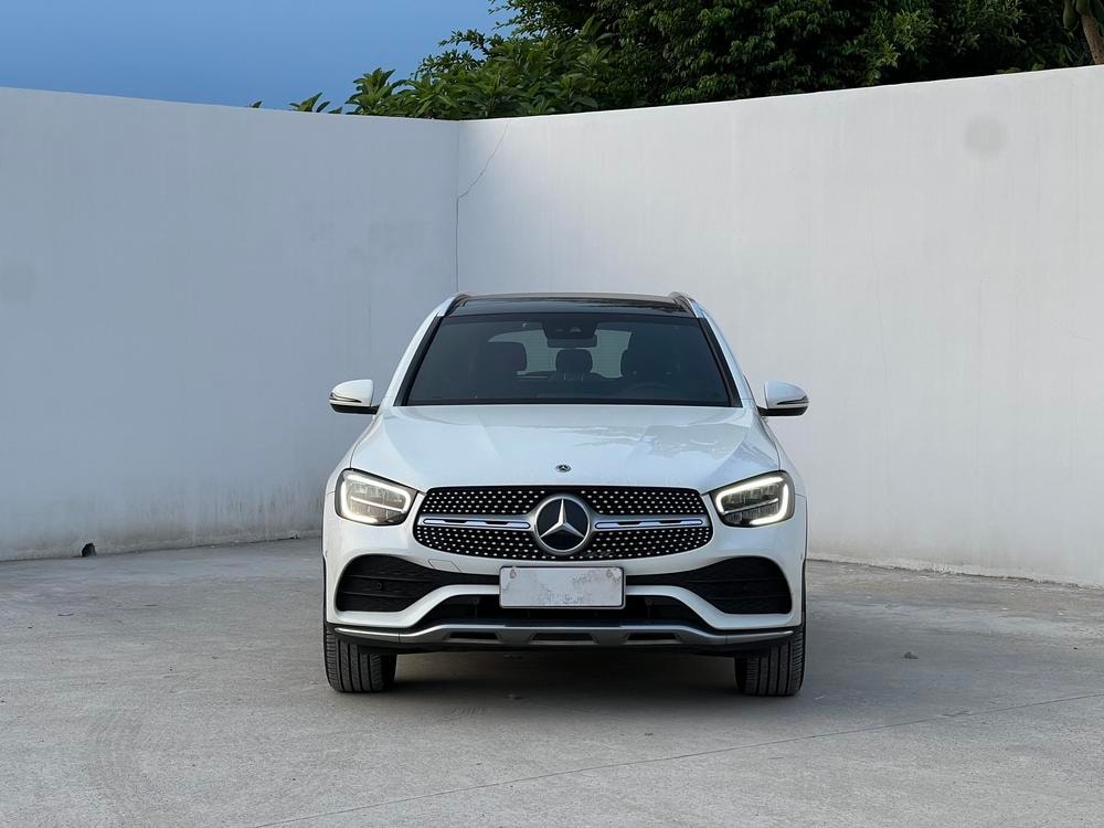 Mercedes-Benz GLC 2021 — фото автомобиля