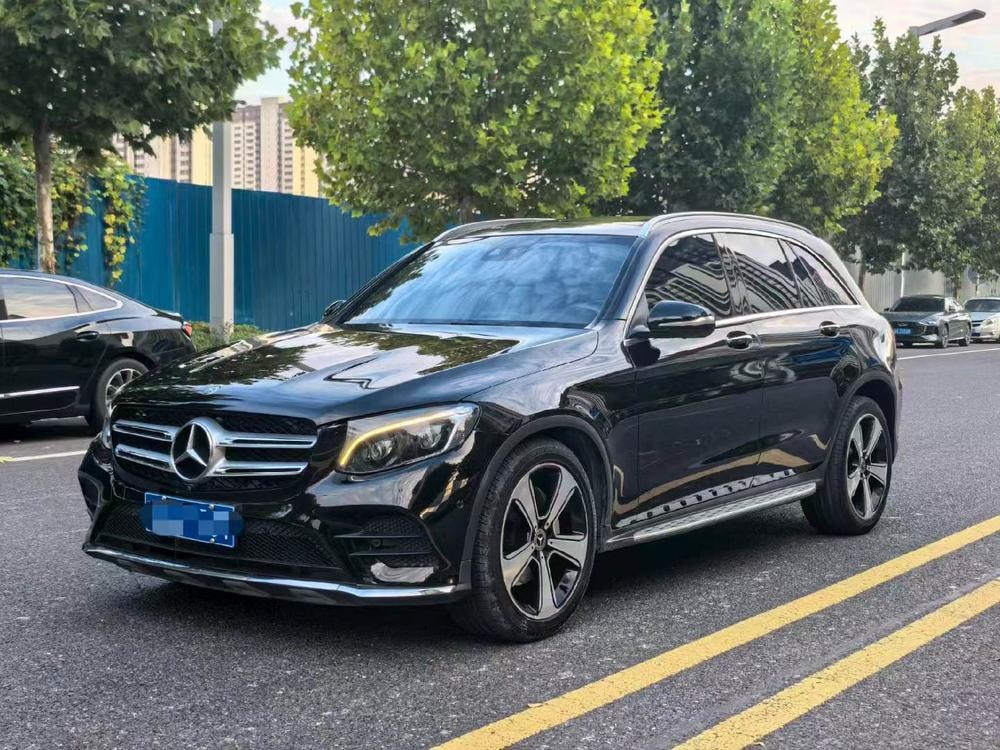 Mercedes-Benz GLC 2019 — фото автомобиля