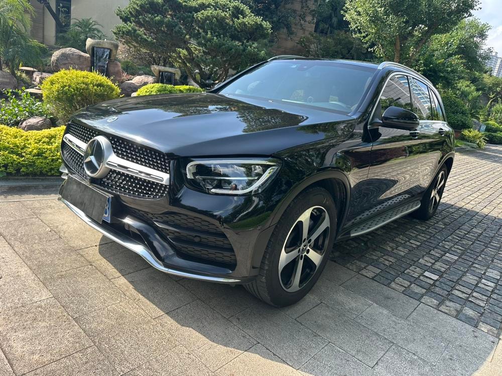 Mercedes-Benz GLC 2022 — фото автомобиля