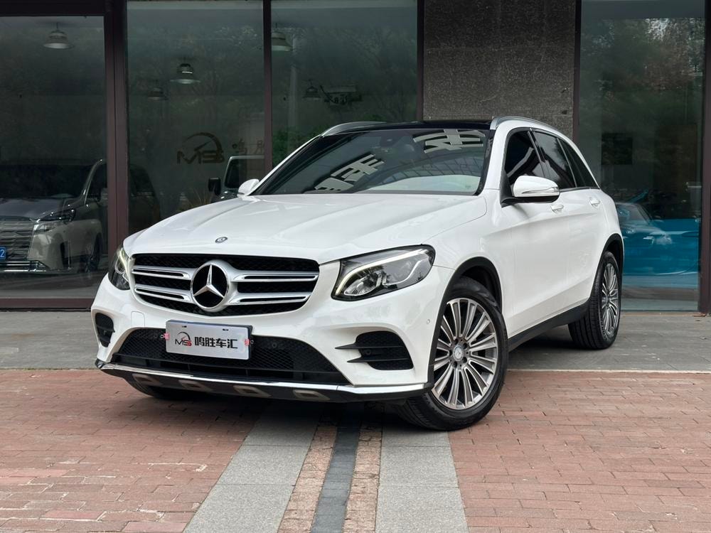 Mercedes-Benz GLC 2017 — фото автомобиля