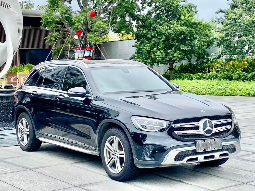 Mercedes-Benz GLC 2020 — фото автомобиля