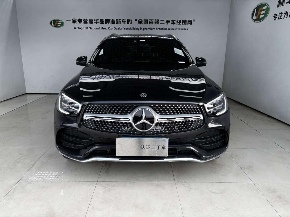 Mercedes-Benz GLC 2022 — фото автомобиля 1