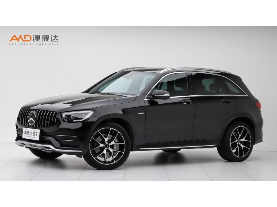 Mercedes-Benz GLC AMG 2020 — фото автомобиля