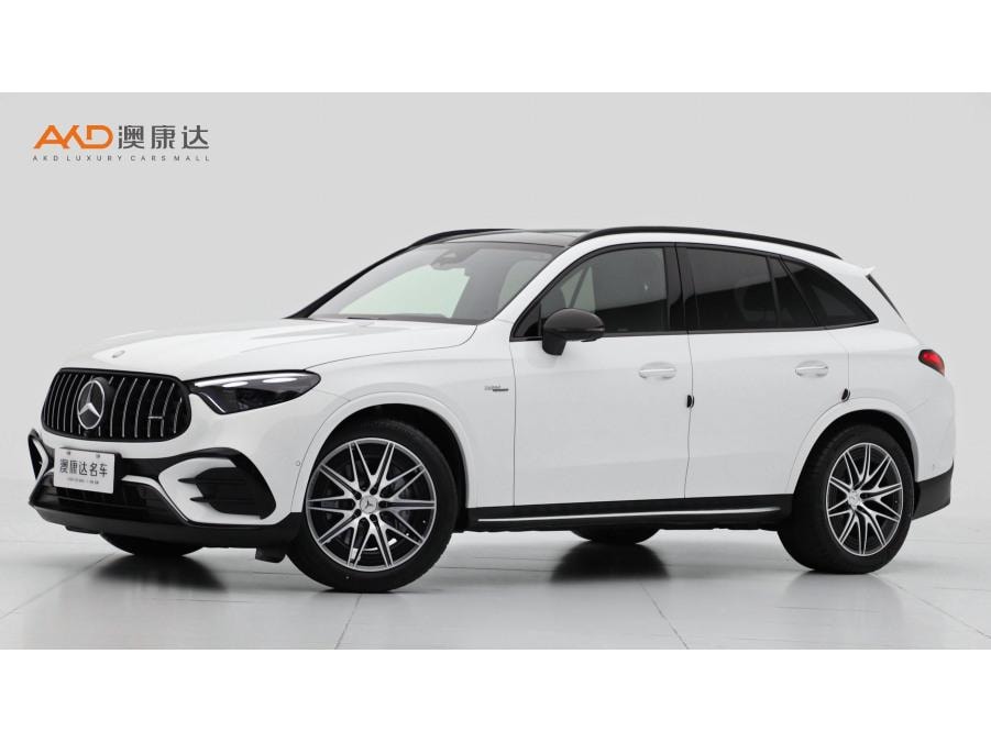 Mercedes-Benz GLC AMG 2025 — фото автомобиля