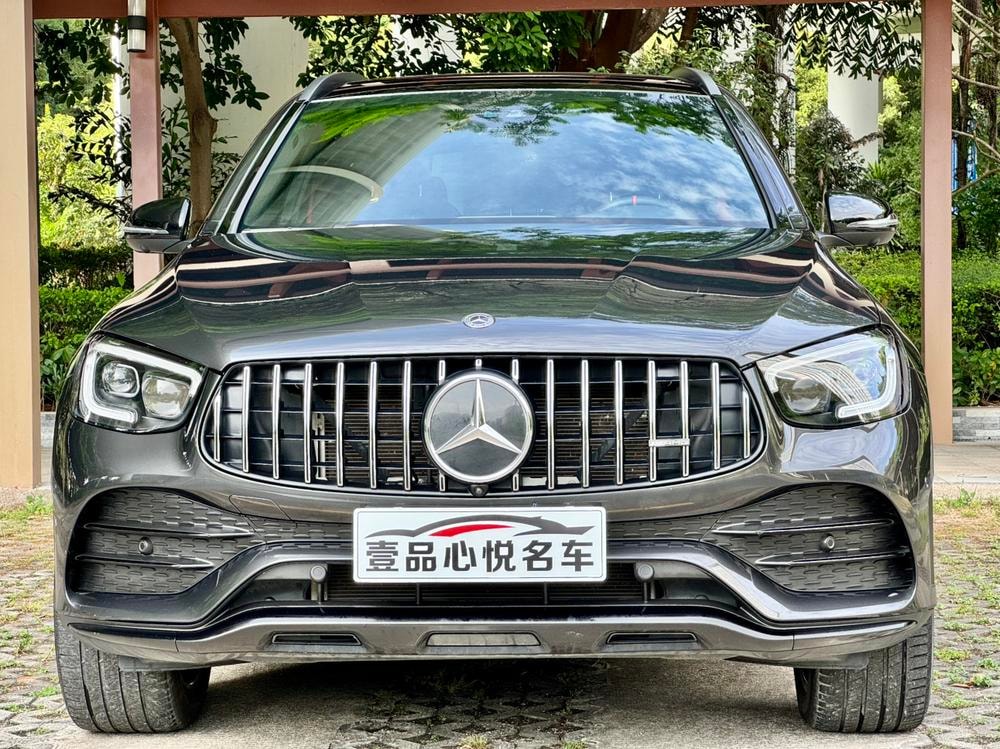 Mercedes-Benz GLC AMG 2020 — фото автомобиля