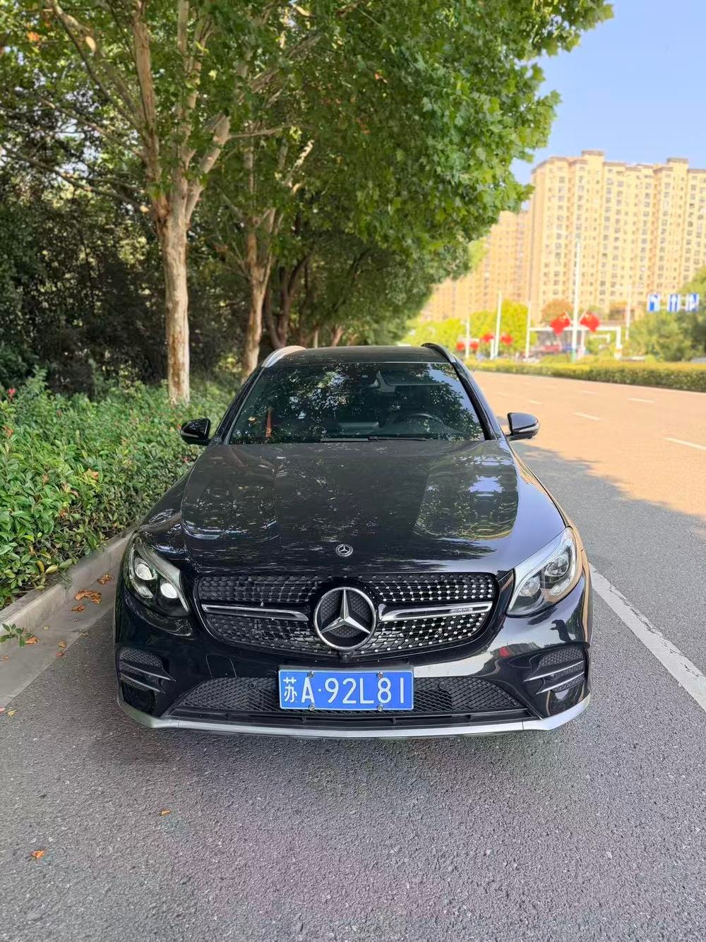 Mercedes-Benz GLC AMG 2017 — фото автомобиля