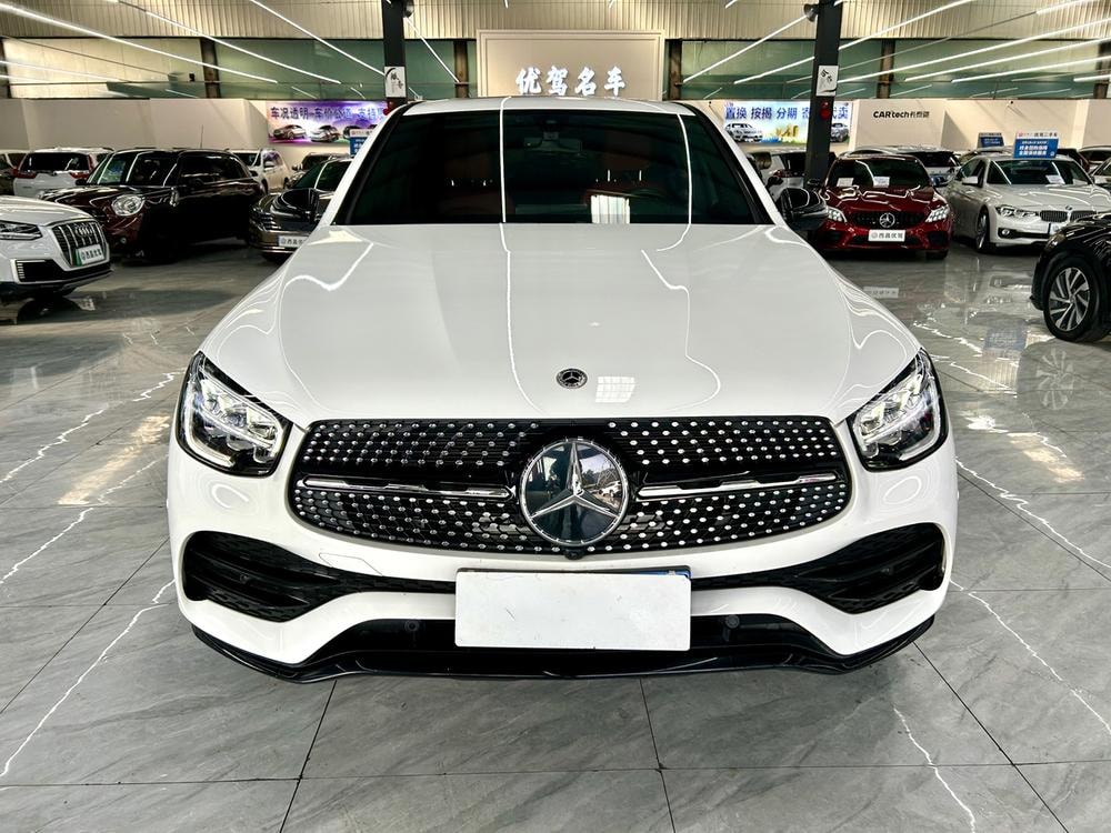 Mercedes-Benz GLC Coupe 2021 — фото автомобиля