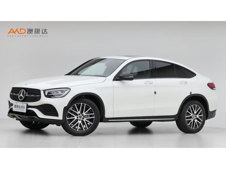 Mercedes-Benz GLC Coupe 2023 — фото автомобиля