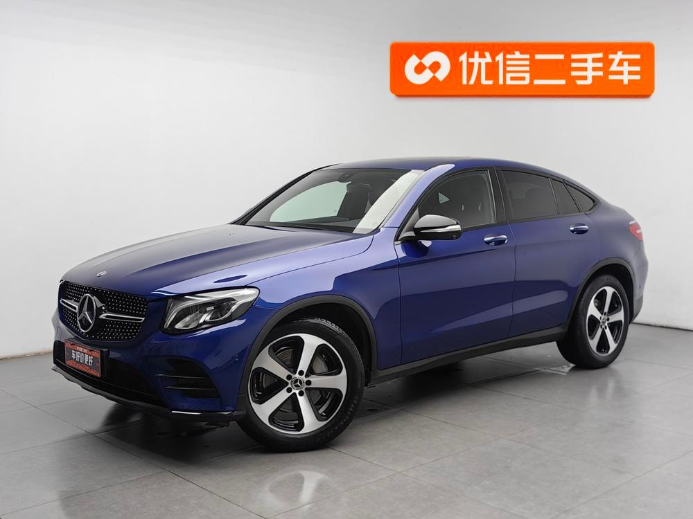 Mercedes-Benz GLC Coupe 2018 — фото автомобиля 1