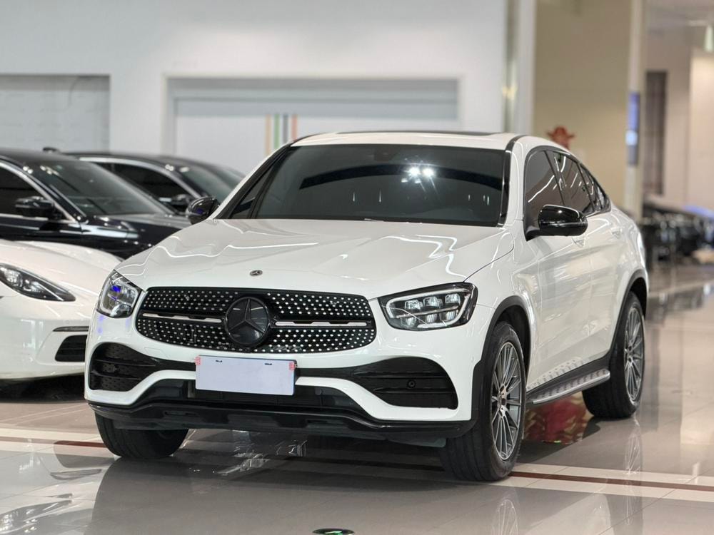 Mercedes-Benz GLC Coupe 2022 — фото автомобиля