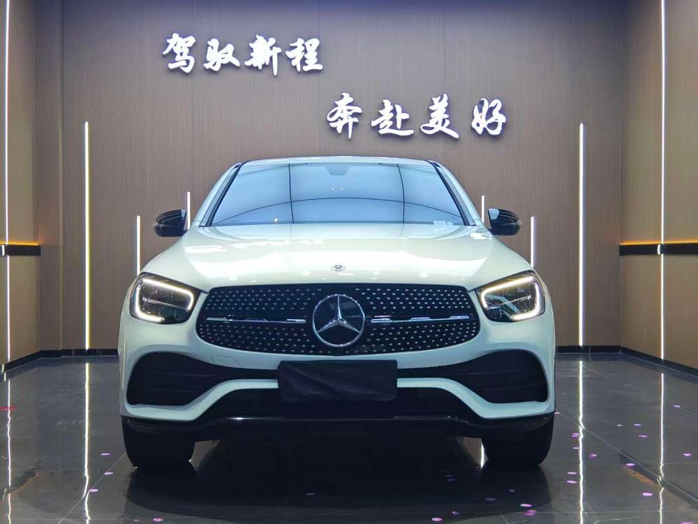 Mercedes-Benz GLC Coupe 2021 — фото автомобиля 1