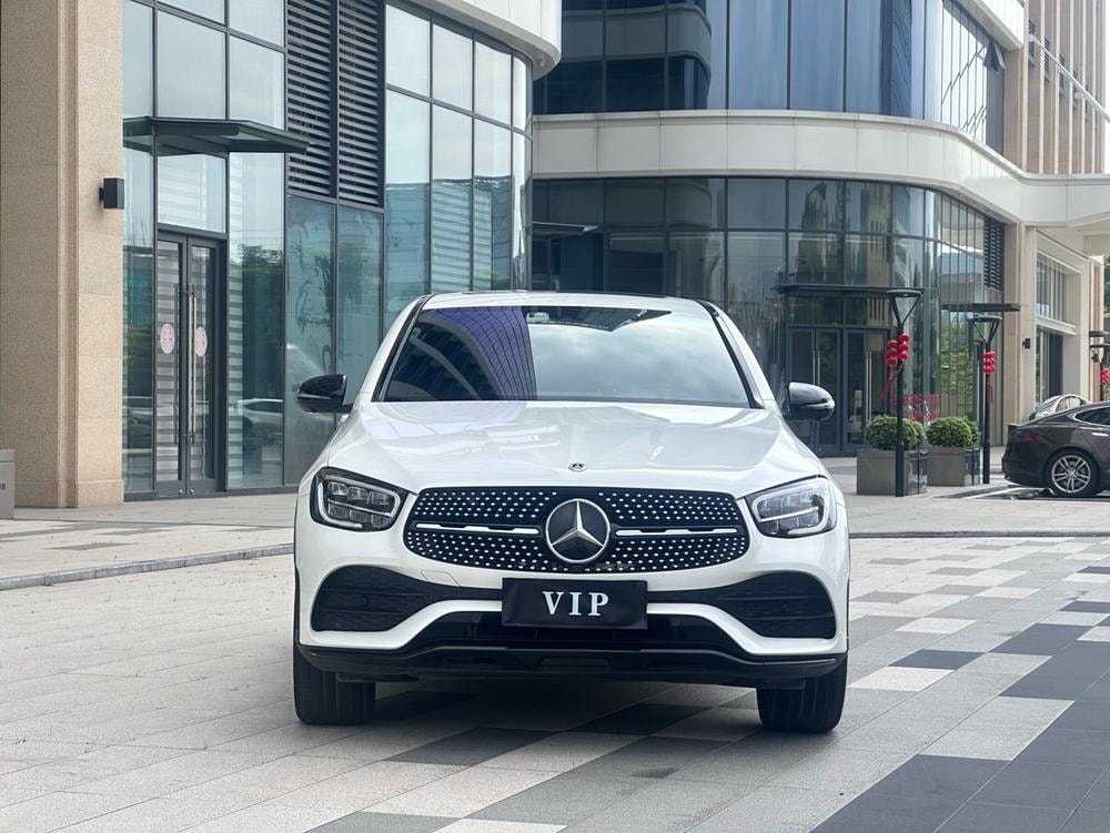 Mercedes-Benz GLC Coupe 2023 — фото автомобиля