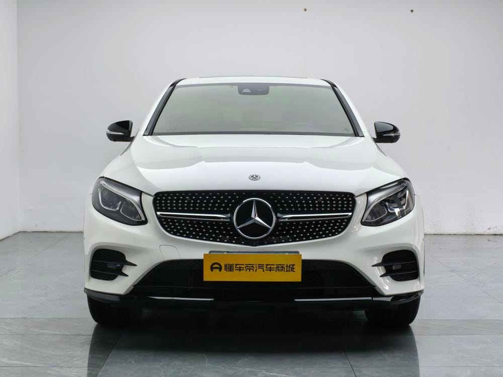 Mercedes-Benz GLC Coupe 2019 — фото автомобиля
