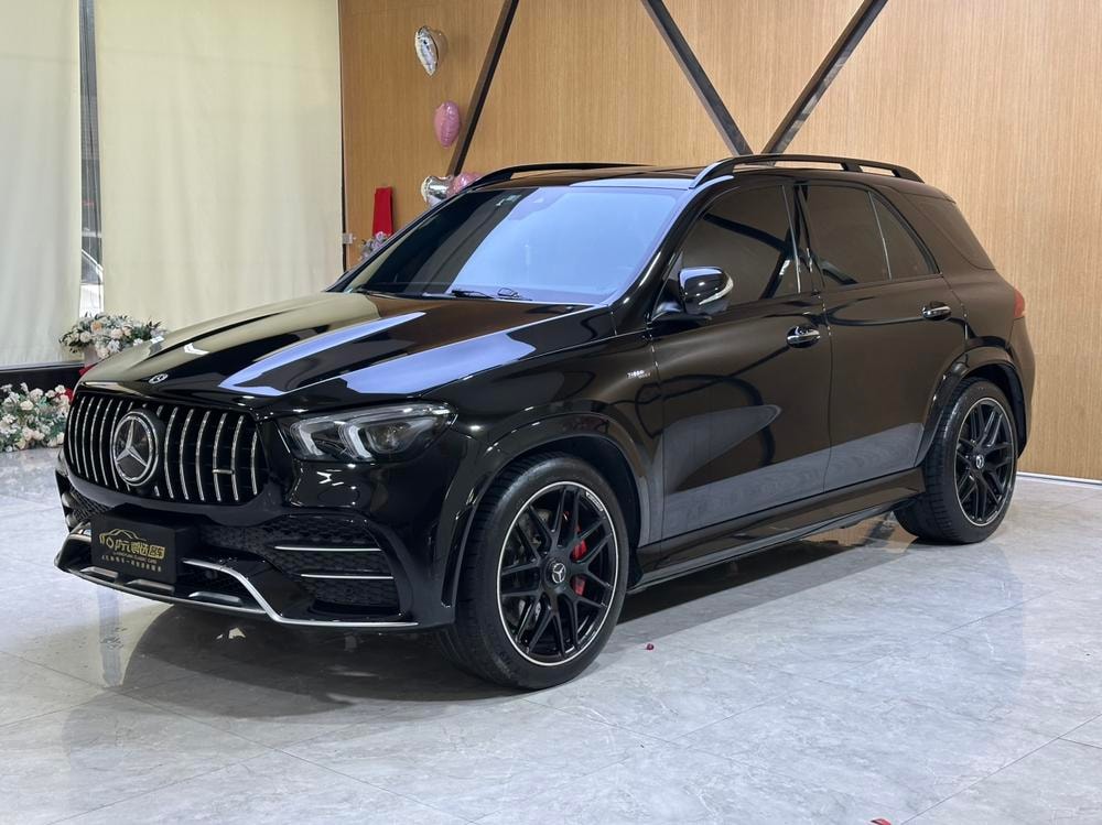 Mercedes-Benz GLE AMG 2020 — фото автомобиля
