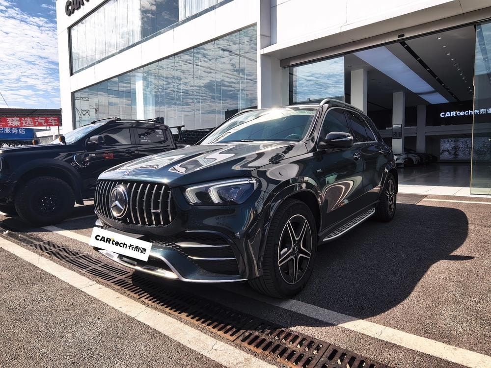 Mercedes-Benz GLE AMG 2020 — фото автомобиля