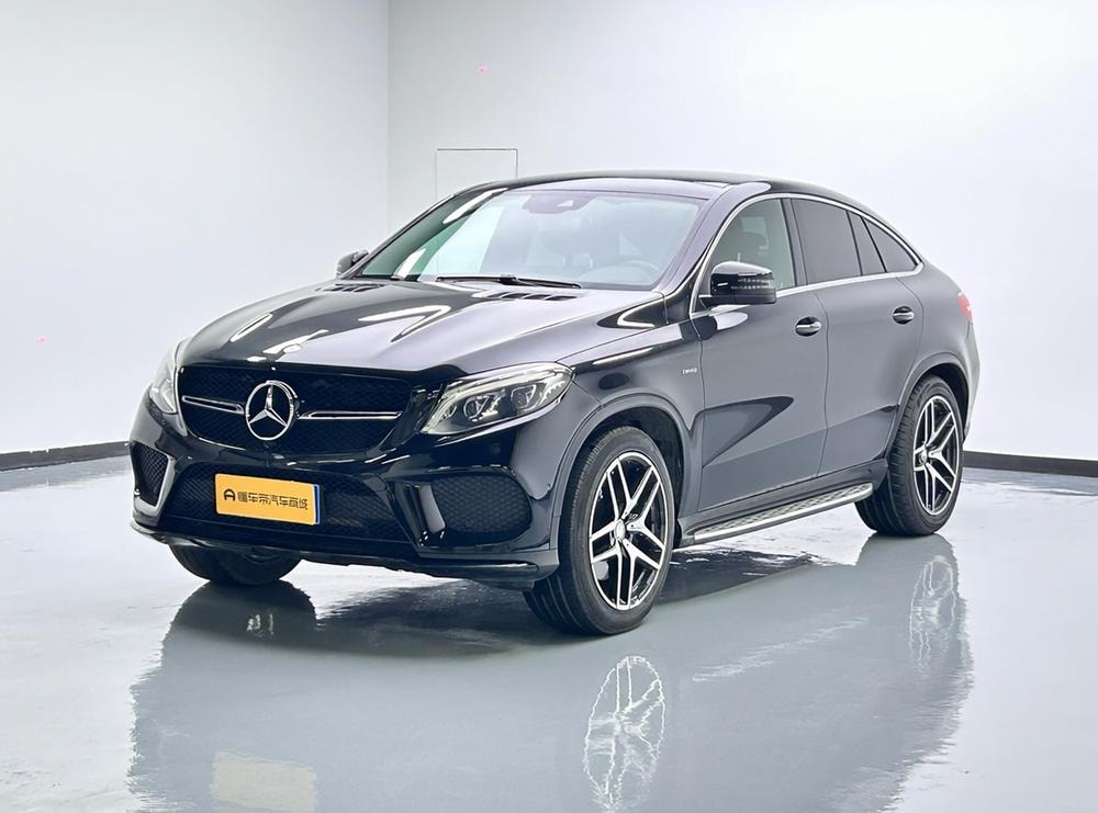 Mercedes-Benz GLE Coupe 2015 — фото автомобиля