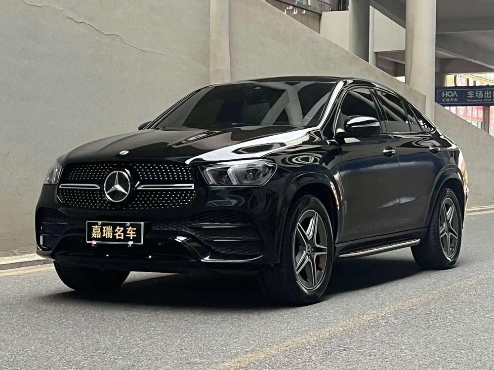 Mercedes-Benz GLE Coupe 2022 — фото автомобиля
