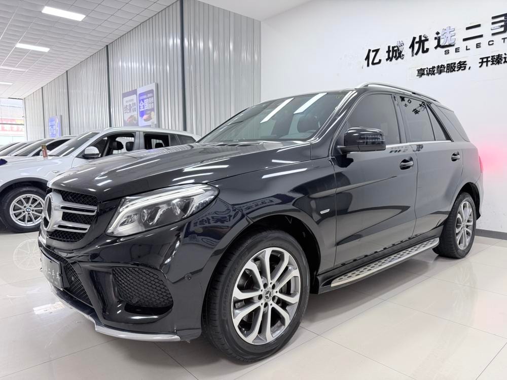 Mercedes-Benz GLE (Import) 2019 — фото автомобиля